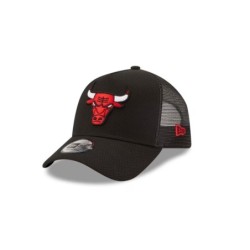 Chicago Bulls New Era NBA Black Base Trucker Cap