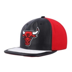 Men's Mitchell & Ness Black/White Chicago Bulls Day One Snapback Hat